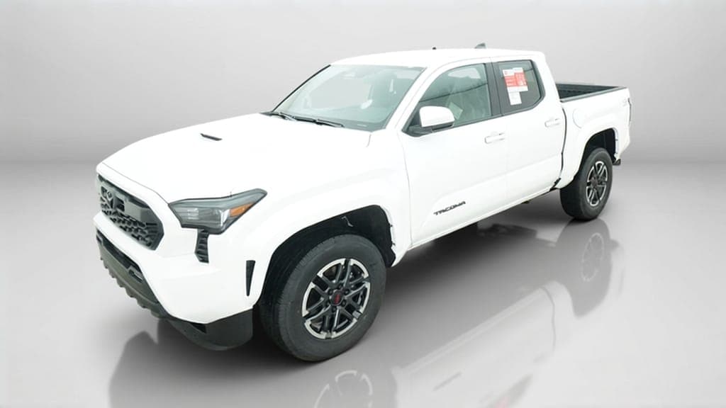2026 Toyota Tacoma 4WD TRD Sport — photo 1 of 18
