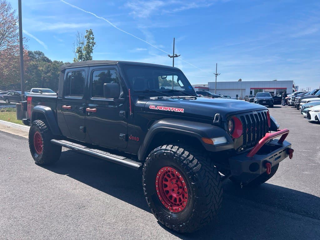 2020 Jeep Gladiator Sport — photo 1 of 14