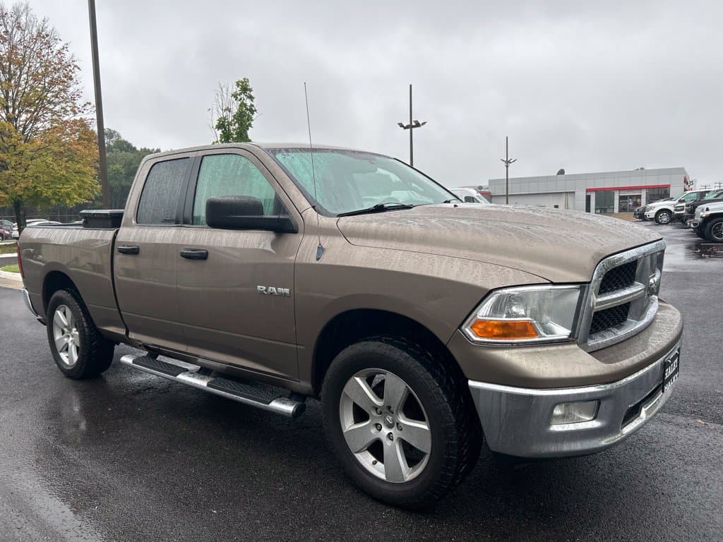 2009 Dodge Ram 1500 SLT — photo 1 of 14