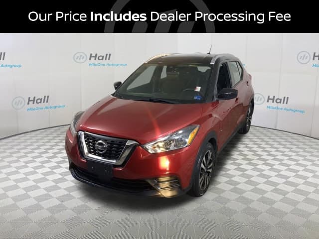 2020 Nissan Kicks SV — photo 1 of 30