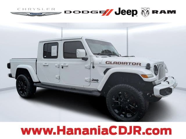 2022 Jeep Gladiator Overland — photo 1 of 36