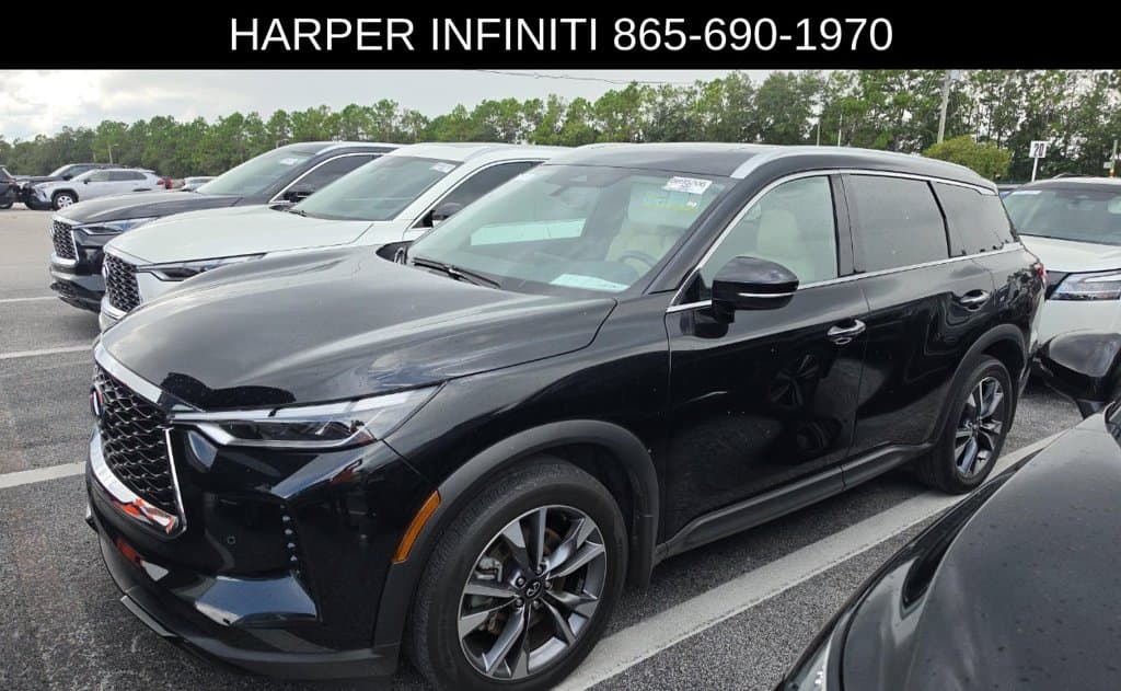 2023 INFINITI QX60 LUXE — photo 1 of 11