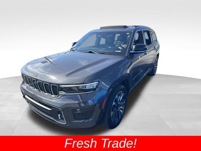 2022 Jeep Grand Cherokee L Overland — photo 1 of 24