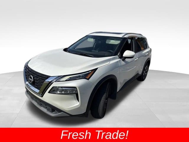 2023 Nissan Rogue SV — photo 1 of 18