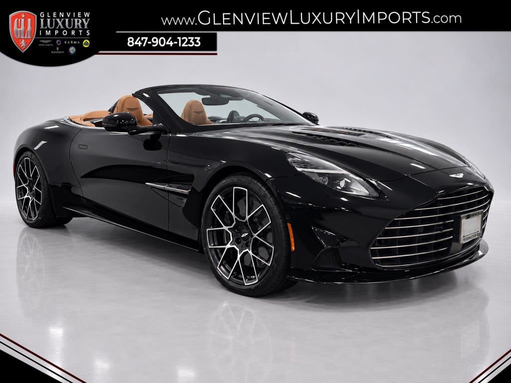 2026 Aston Martin Vanquish Base — photo 1 of 10
