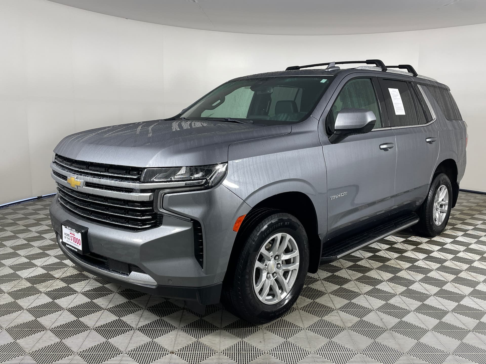 2022 Chevrolet Tahoe LT — photo 1 of 25