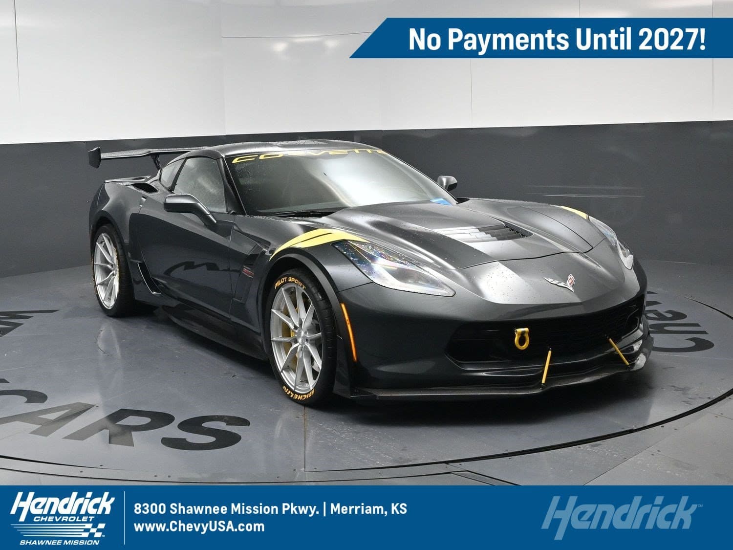 2018 Chevrolet Corvette Grand Sport 2LT — photo 1 of 17