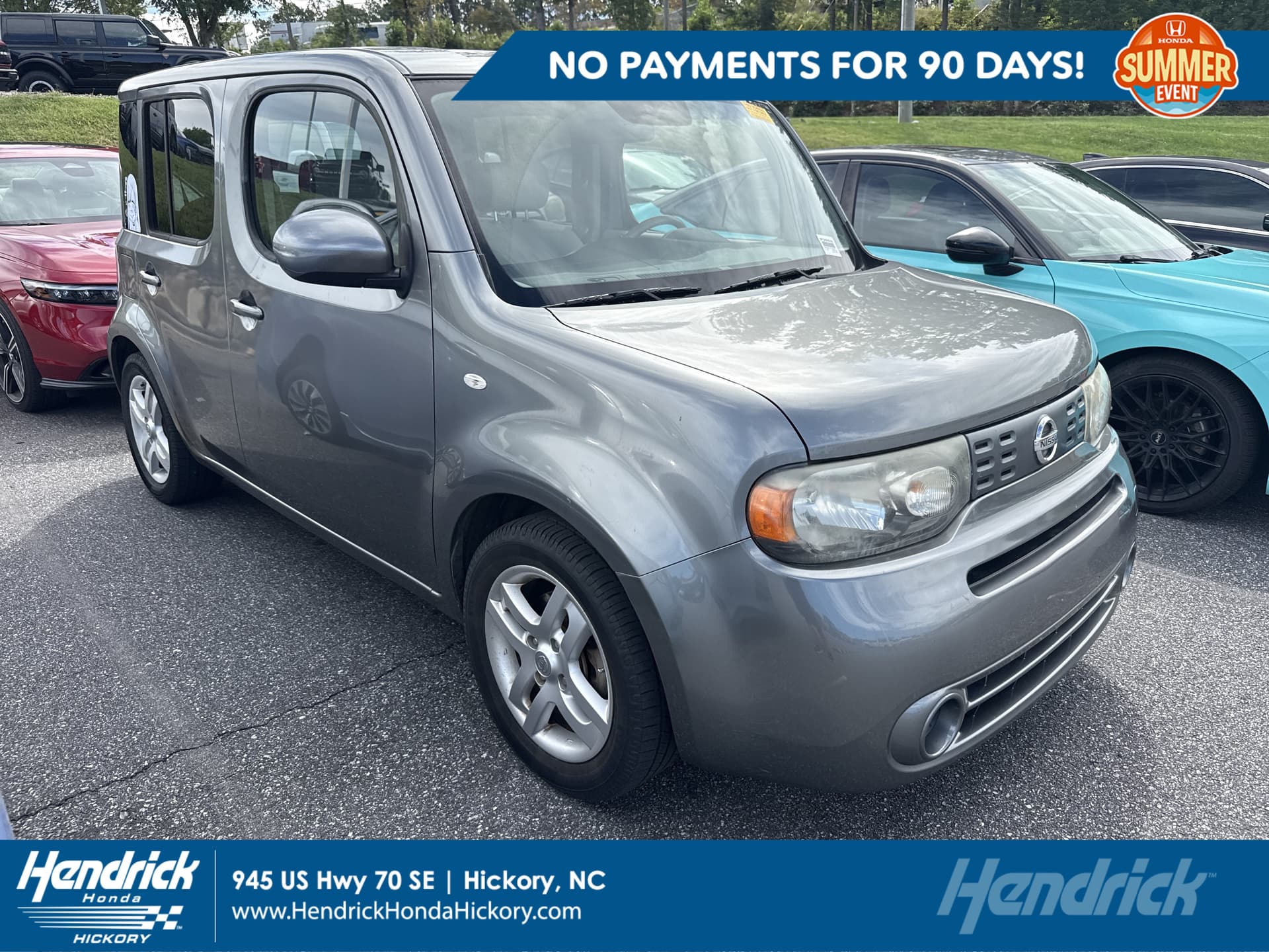 2010 Nissan cube 1.8 SL — photo 1 of 11