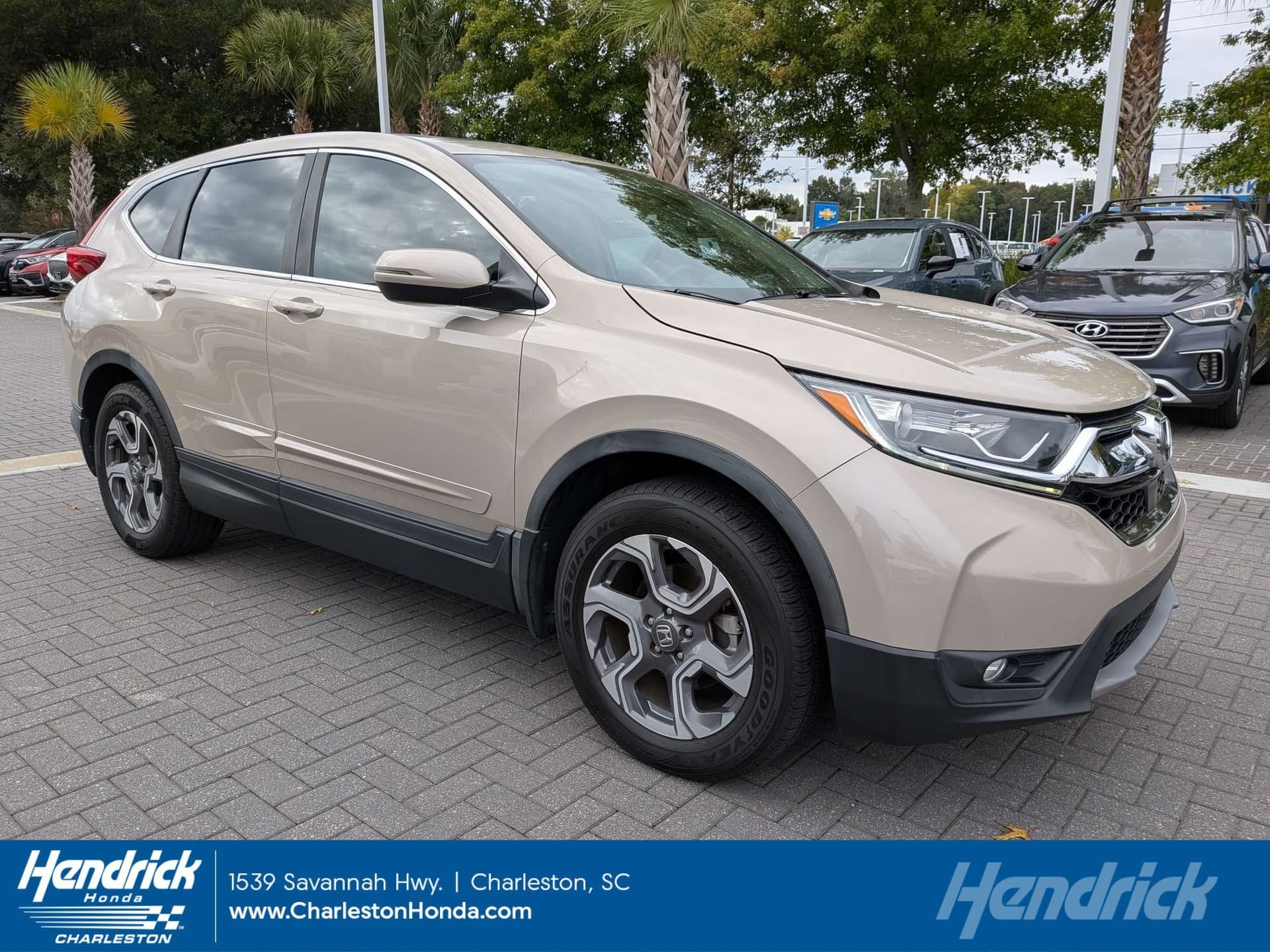 2017 Honda CR-V EX-L — photo 1 of 40