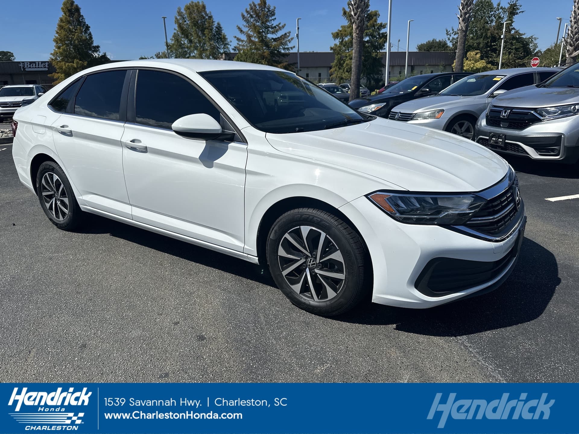 2022 Volkswagen Jetta S — photo 1 of 12