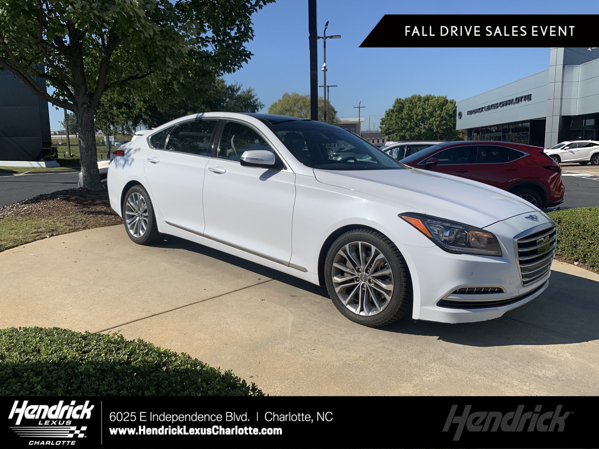 2015 Hyundai Genesis 3.8L — photo 1 of 36
