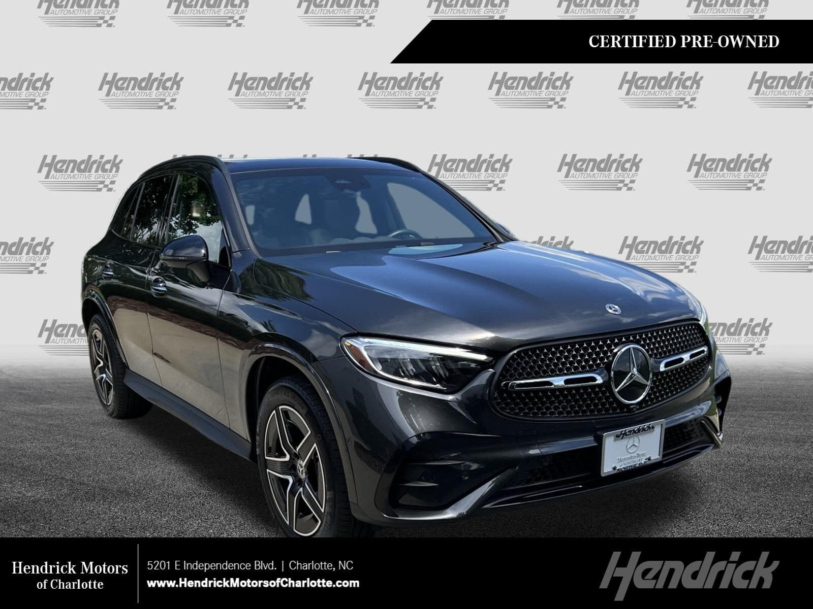 2025 Mercedes-Benz GLC Base — photo 1 of 38