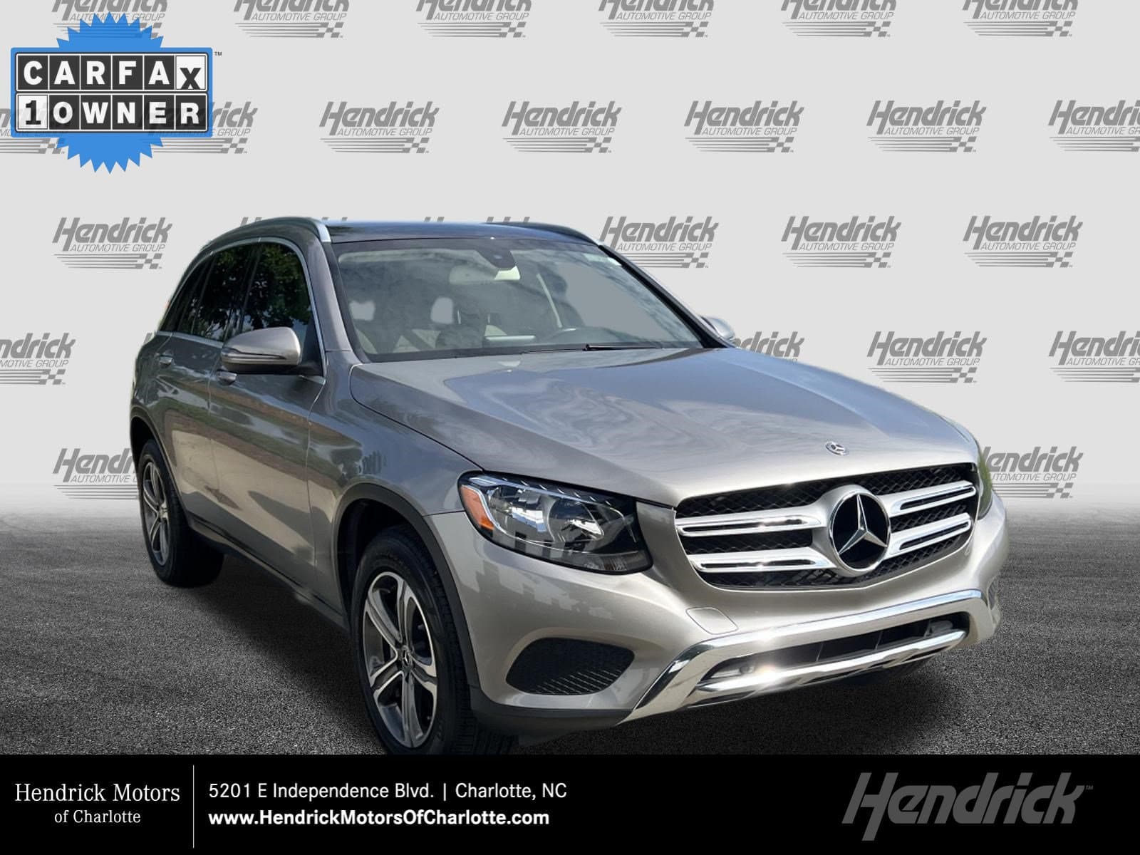 2019 Mercedes-Benz GLC Base — photo 1 of 38