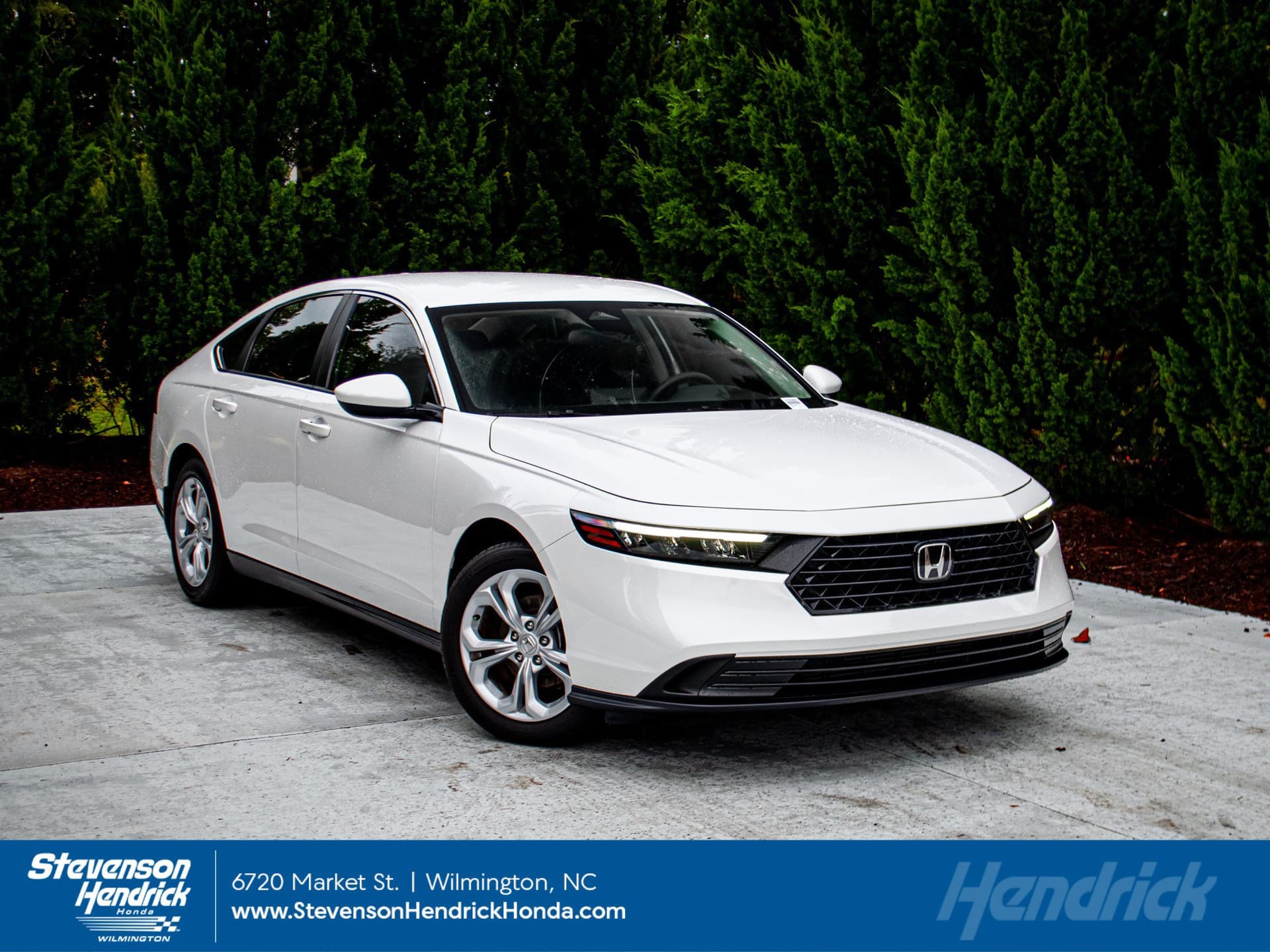 2026 Honda Accord Sedan LX — photo 1 of 11