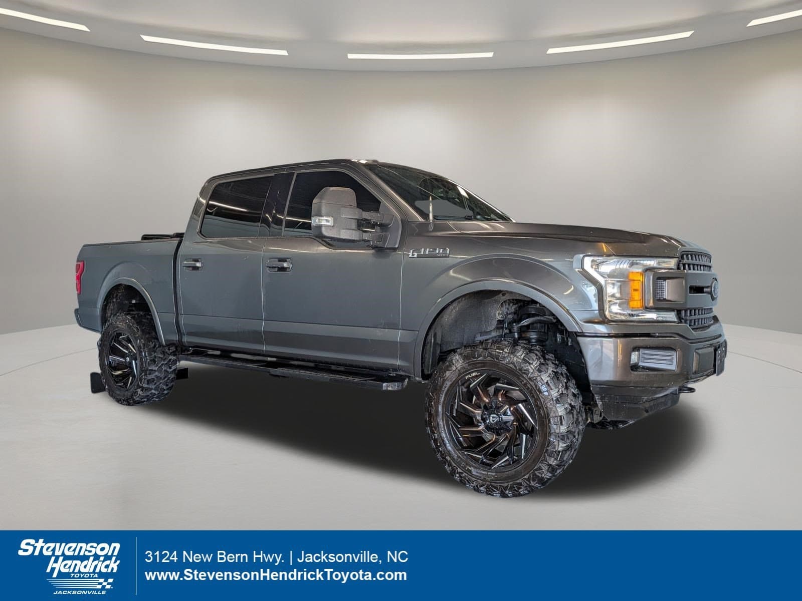 2020 Ford F-150 Base — photo 1 of 38