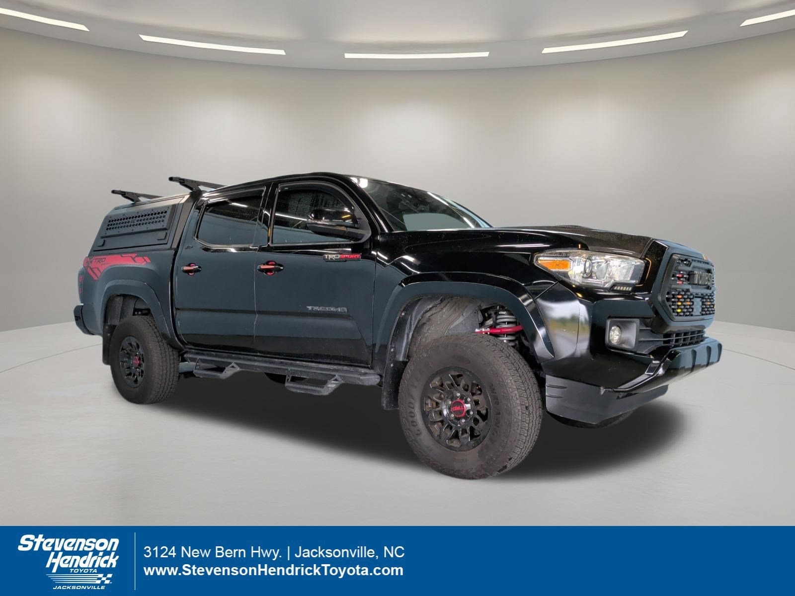 2019 Toyota Tacoma 4WD Base — photo 1 of 38
