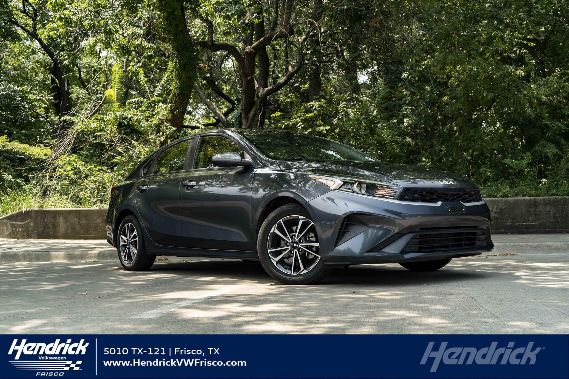 2023 Kia Forte LXS — photo 1 of 35
