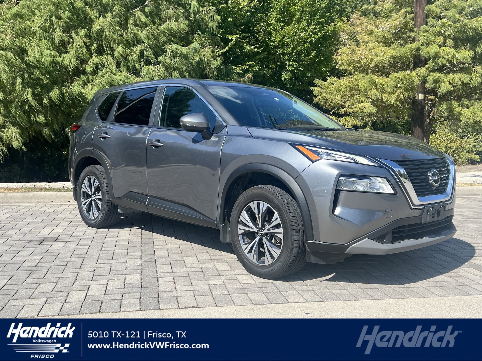 2023 Nissan Rogue SV — photo 1 of 10