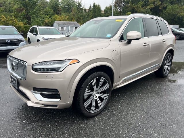 2024 Volvo XC90 Recharge Plug-In Hybrid Base — photo 1 of 5