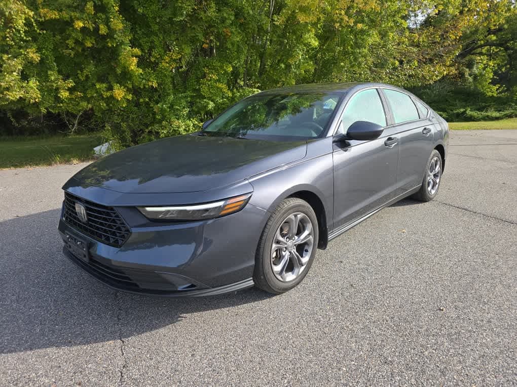 2024 Honda Accord Sedan EX — photo 1 of 17
