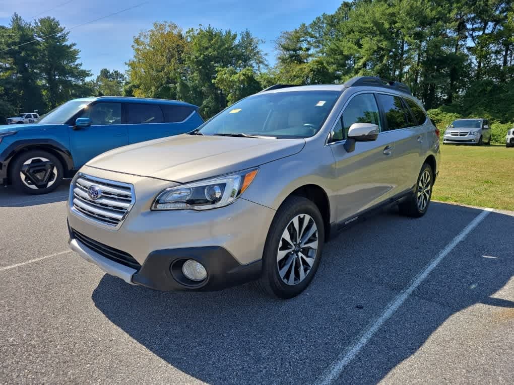 2017 Subaru Outback Base — photo 1 of 24