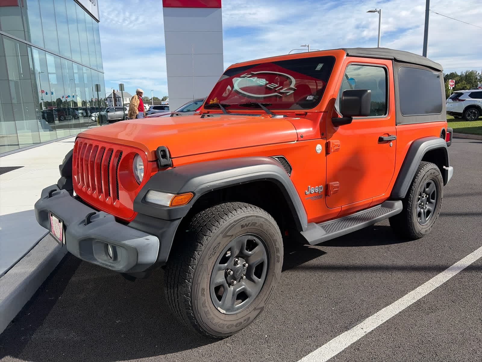 2018 Jeep Wrangler Sport — photo 1 of 4