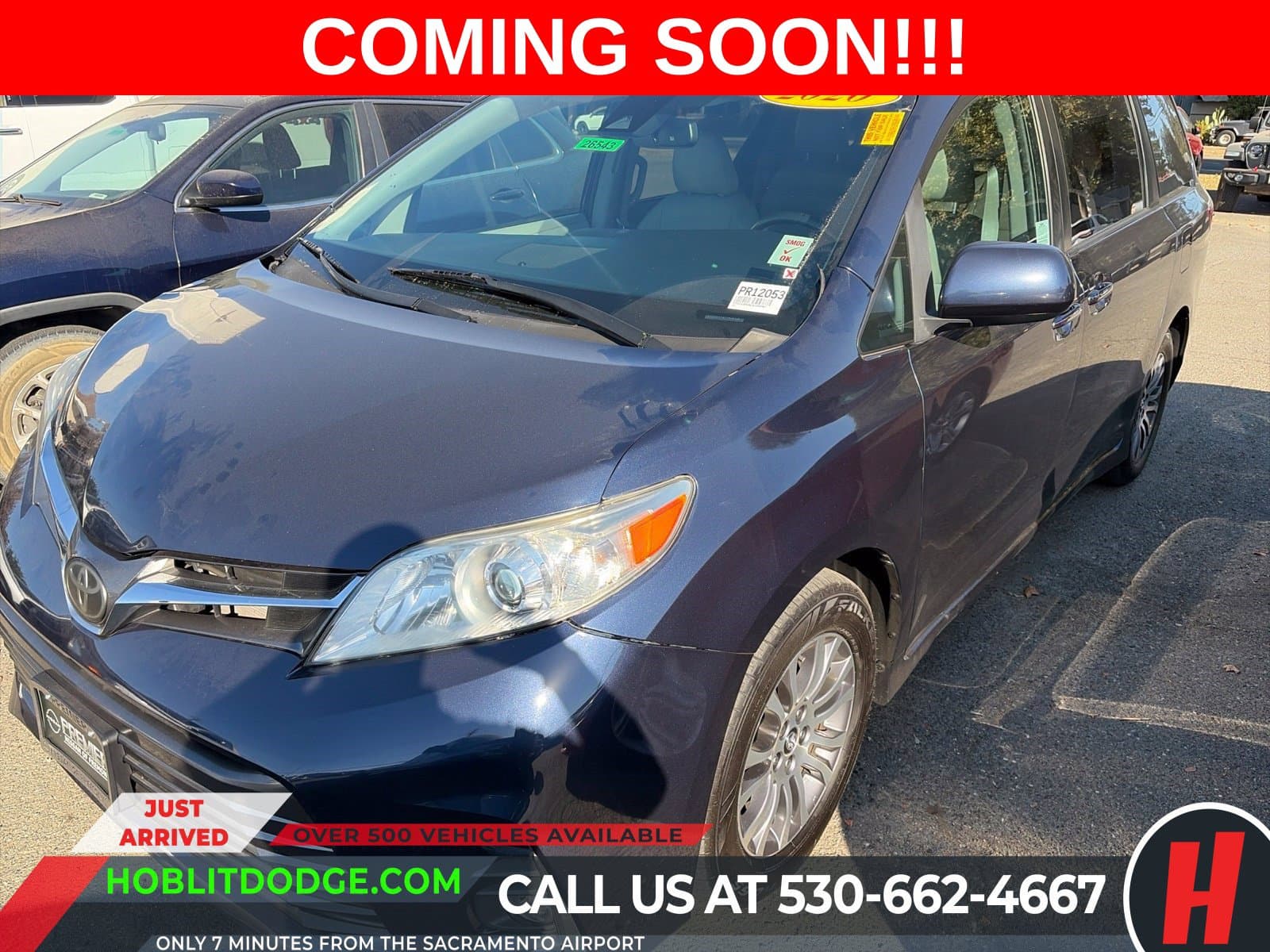 2020 Toyota Sienna XLE — photo 1 of 4