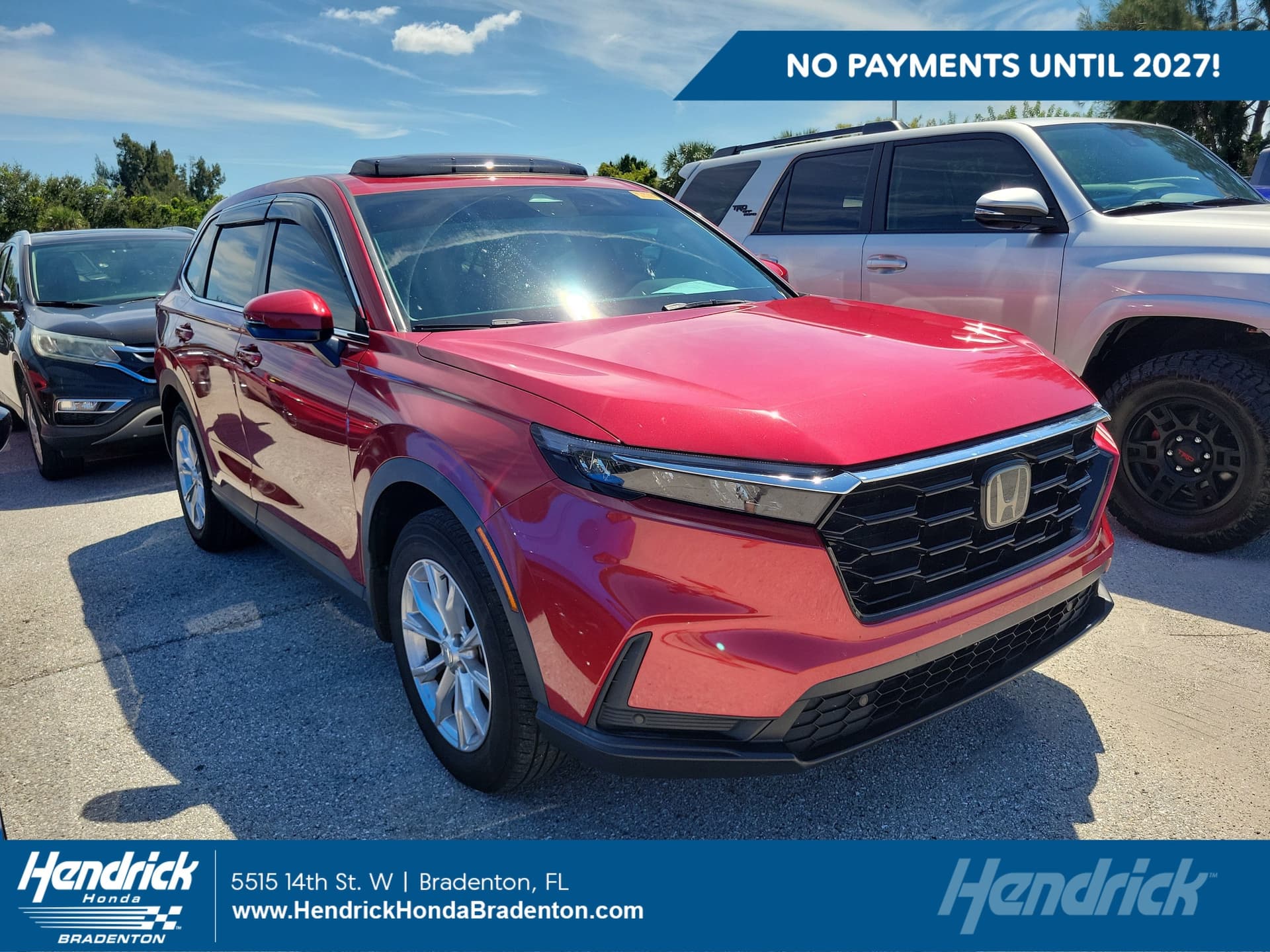 2023 Honda CR-V Base — photo 1 of 11