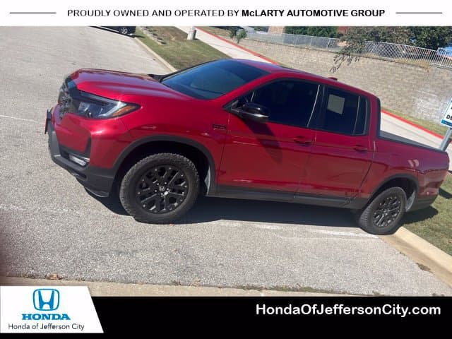 2025 Honda Ridgeline TrailSport — photo 1 of 10