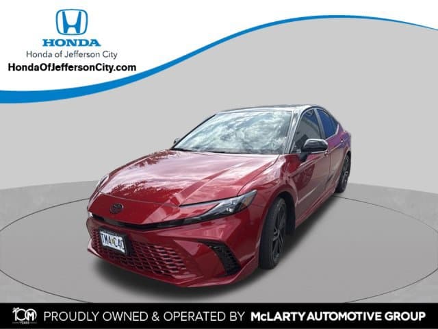 2025 Toyota Camry XSE — photo 1 of 9