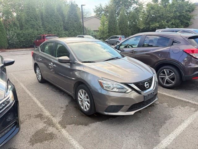 2016 Nissan Sentra SV — photo 1 of 2
