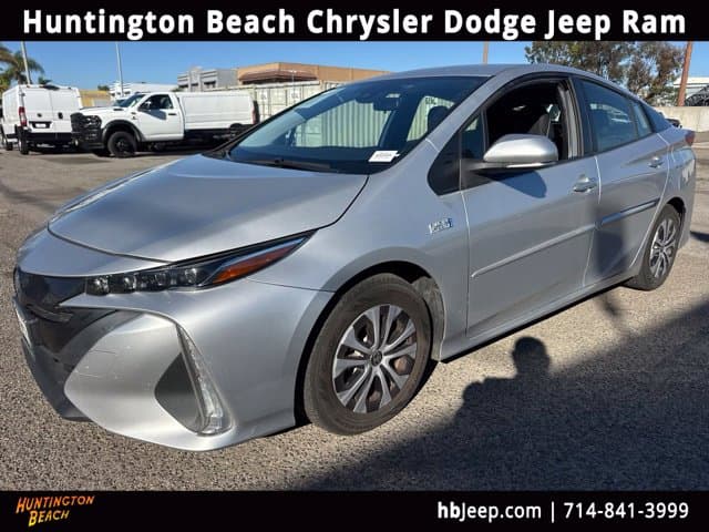 2022 Toyota Prius Prime XLE — photo 1 of 11