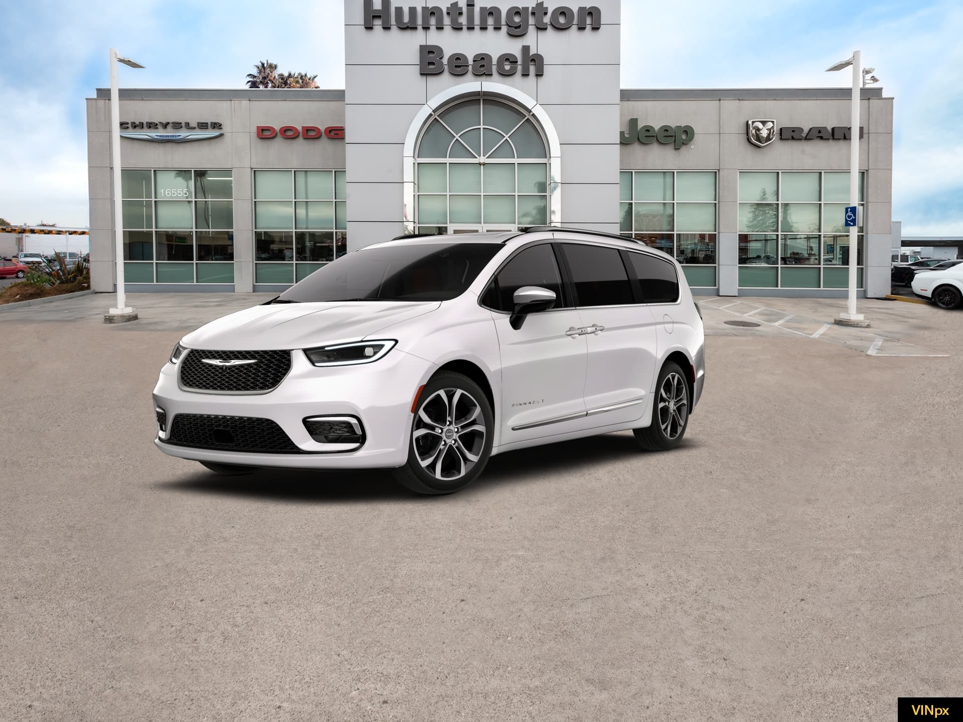 2026 Chrysler Pacifica Pinnacle — photo 1 of 27