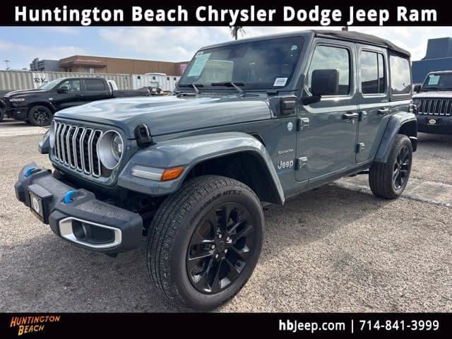 2024 Jeep Wrangler Base — photo 1 of 11