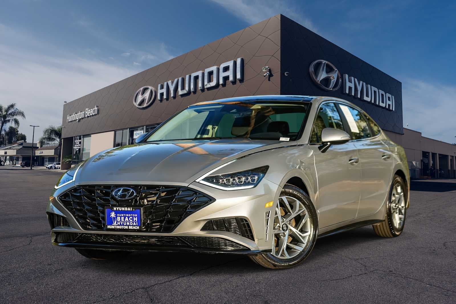2023 Hyundai Sonata SEL — photo 1 of 27