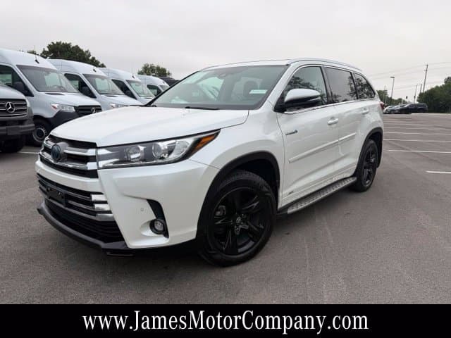 2019 Base — photo 1 of 20