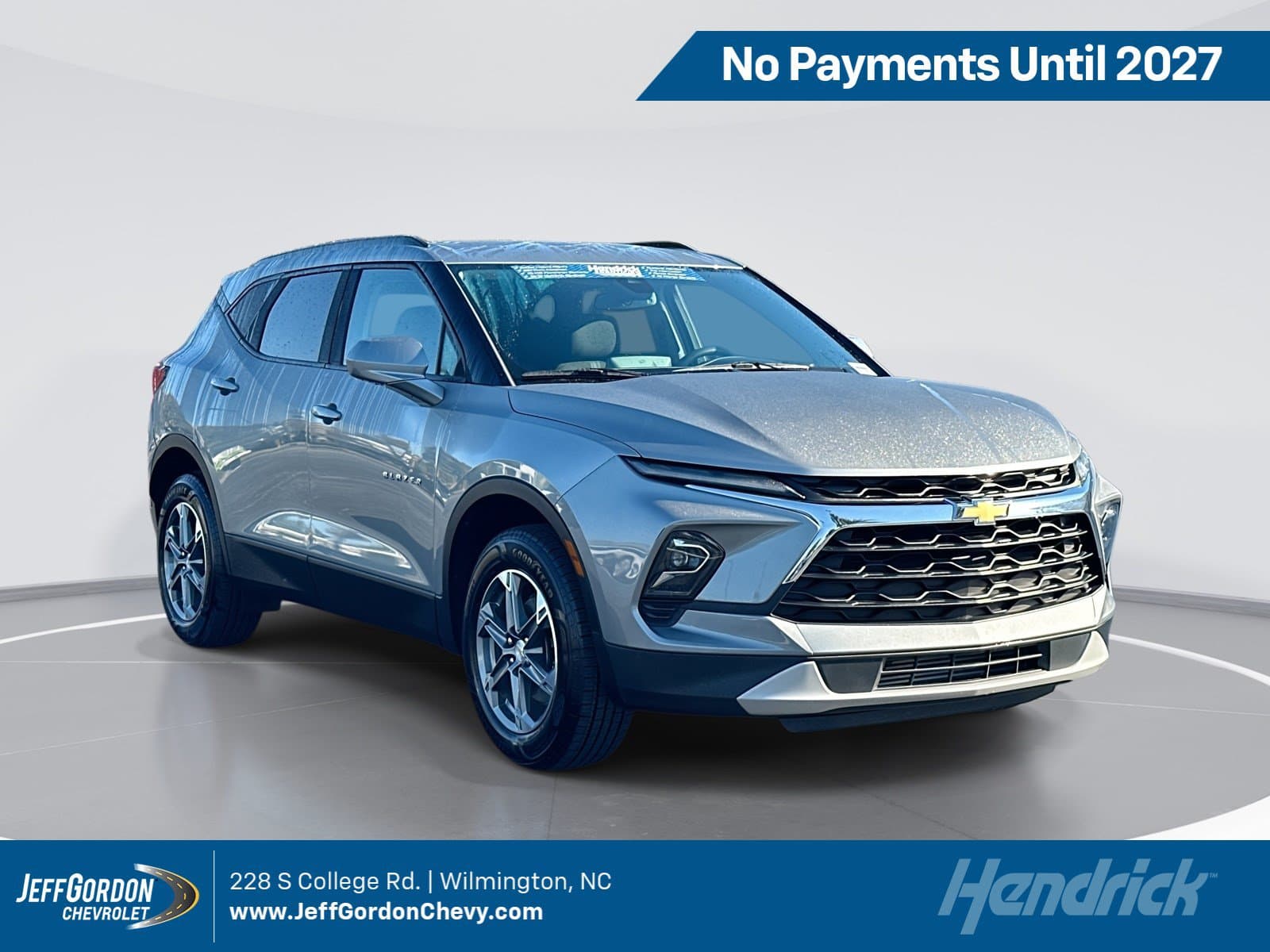 2023 Chevrolet Blazer LT — photo 1 of 35