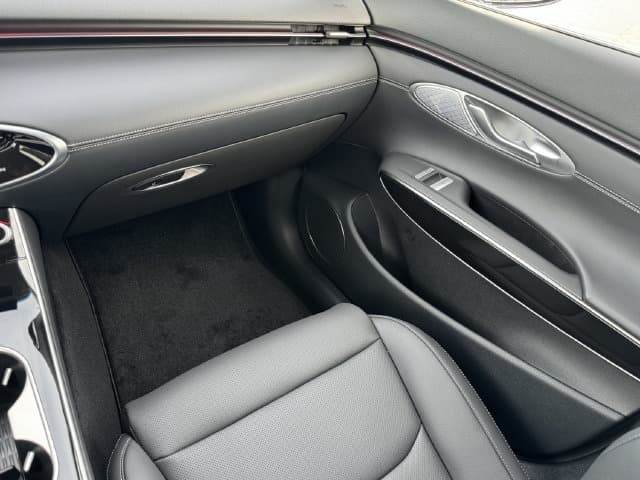 2027 Genesis GV70 2.5T — photo 1 of 42