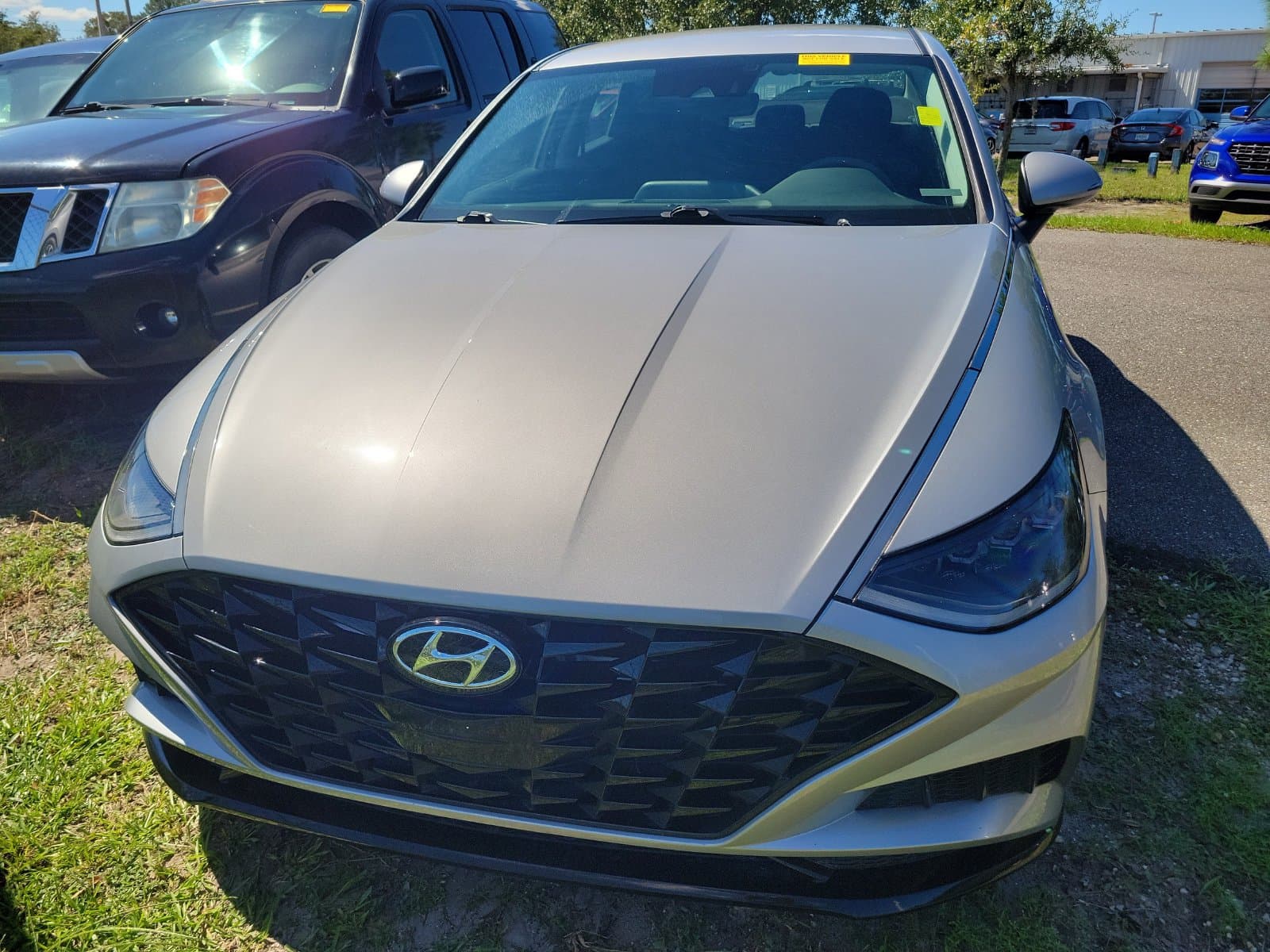2023 Hyundai Sonata SEL — photo 1 of 17
