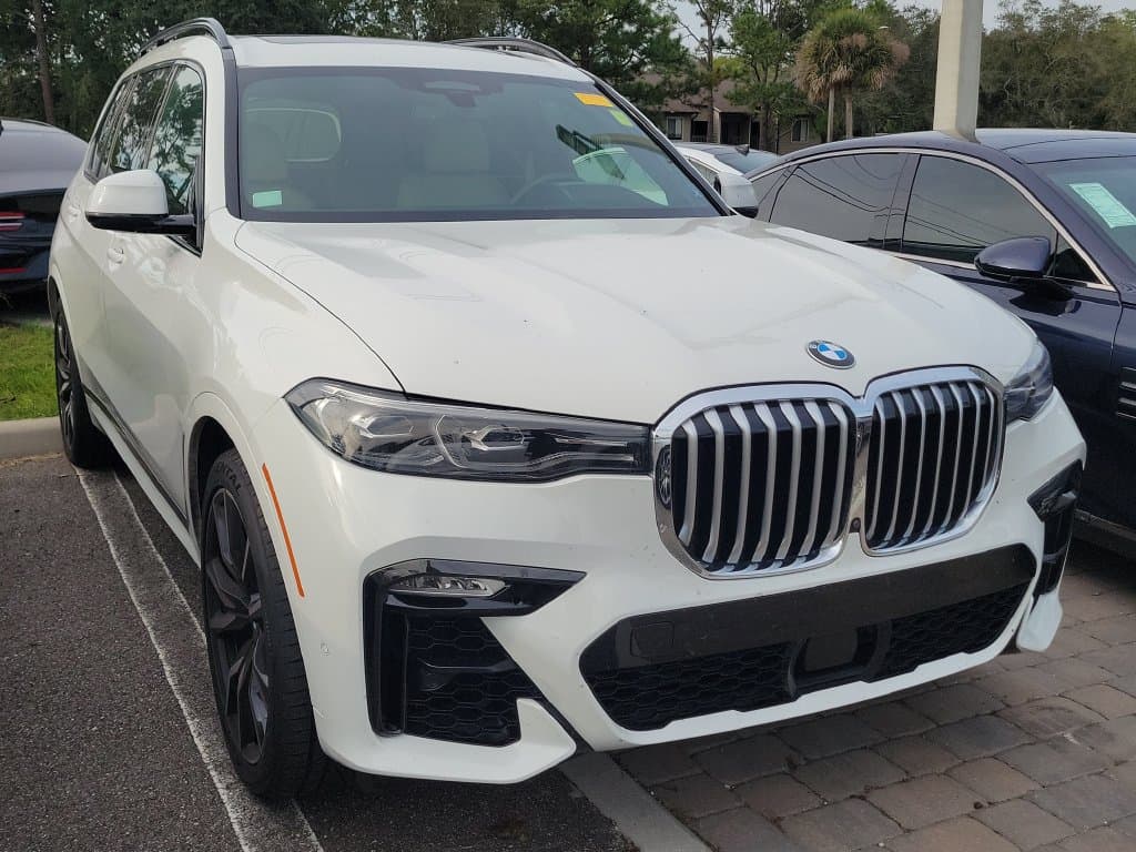 2019 BMW X7 Base — photo 1 of 11