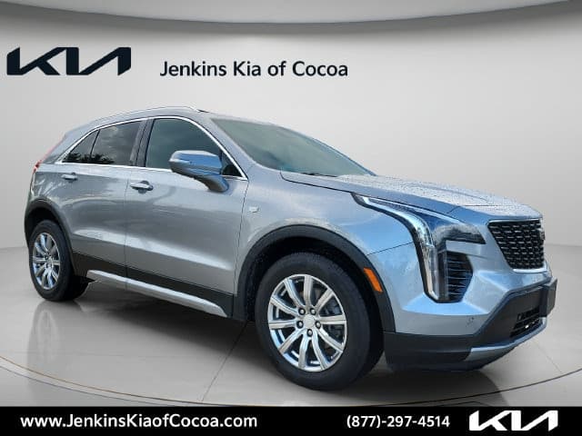 2023 Cadillac XT4 Base — photo 1 of 34
