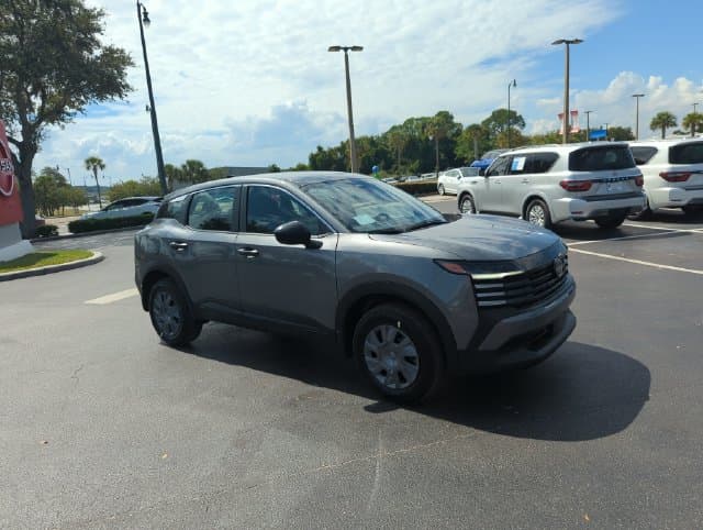 2027 Nissan Kicks S — photo 1 of 46