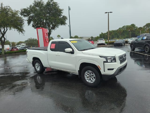 2024 Nissan Frontier SV — photo 1 of 47