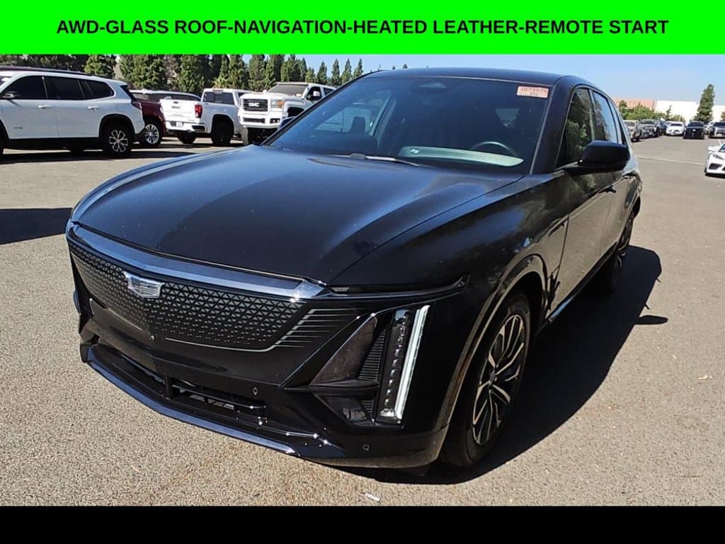2024 Cadillac LYRIQ Sport — photo 1 of 10