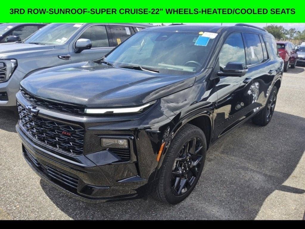 2024 Chevrolet Traverse Limited RS — photo 1 of 10