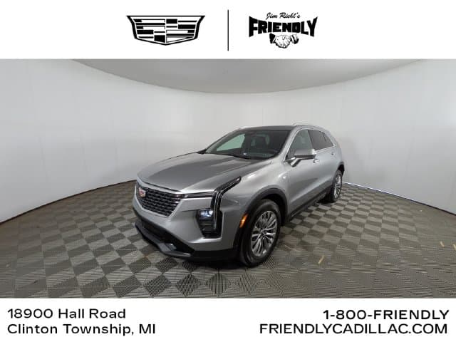 2024 Cadillac XT4 Base — photo 1 of 36