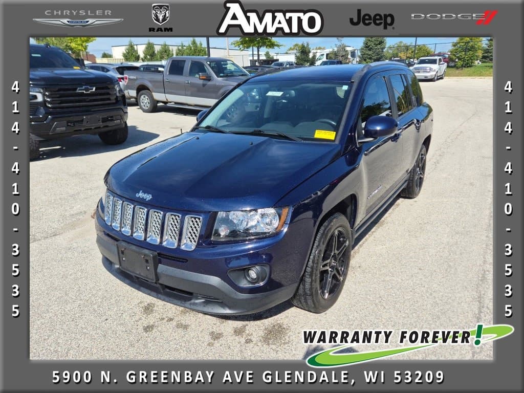 2017 Jeep Compass Latitude — photo 1 of 11