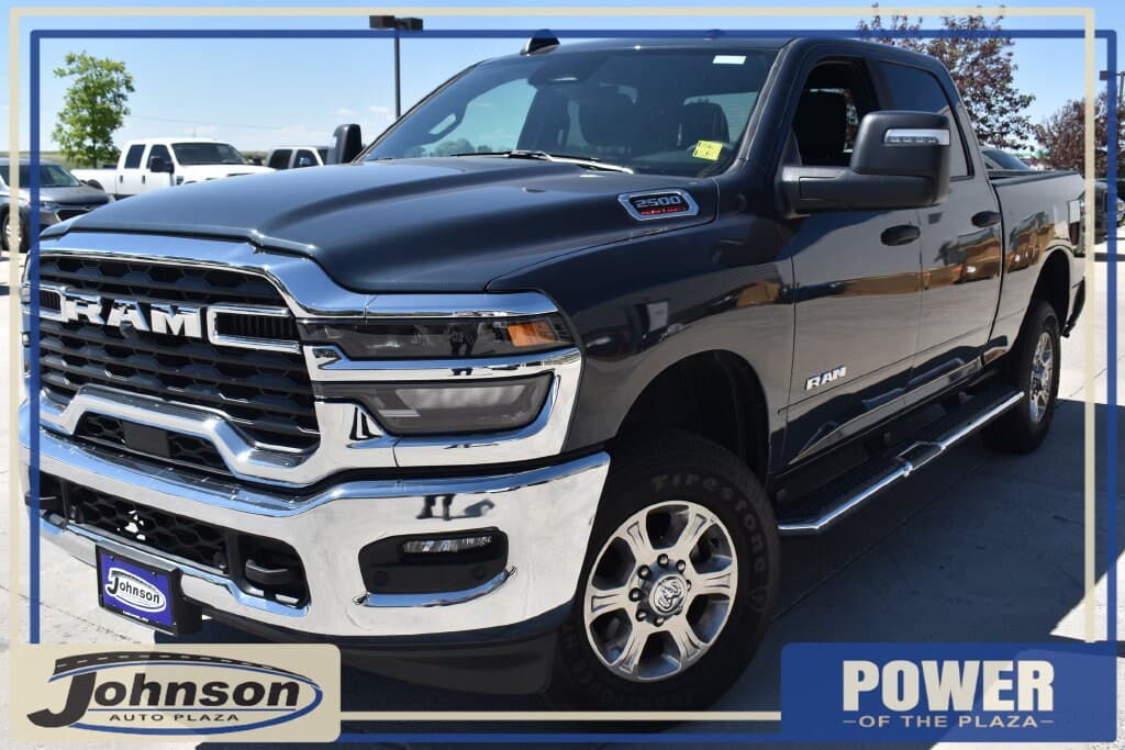 2026 RAM 2500 Big Horn — photo 1 of 32