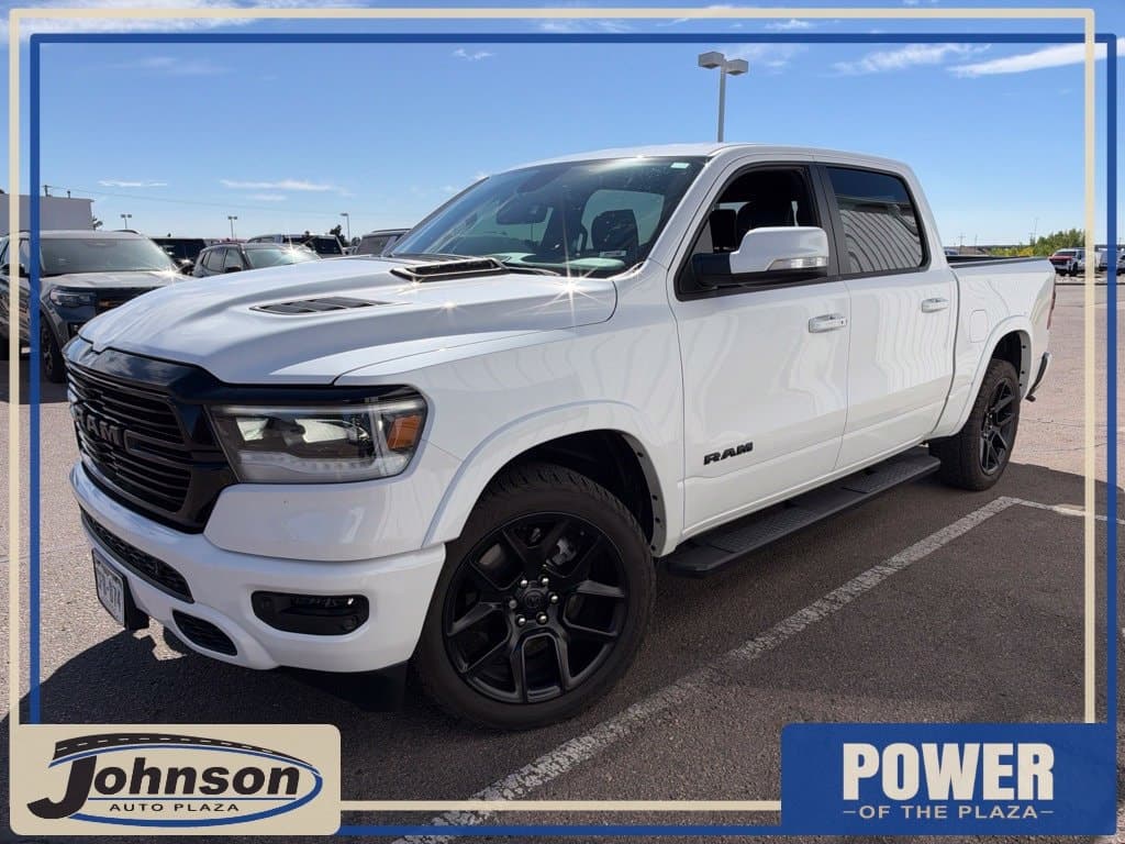 2020 RAM 1500 Laramie — photo 1 of 3