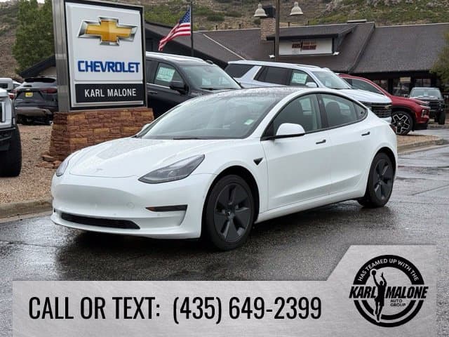 2022 Tesla Model 3 Long Range — photo 1 of 37